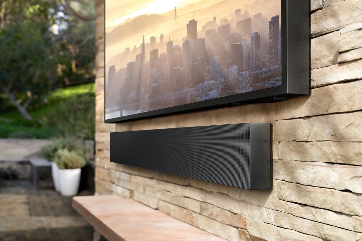 Samsung Brengt Terrace Tv Voor Buitengebruik Uit Beeld En Geluid Nieuws Tweakers