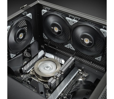 Thermaltake TOUGHFAN 12