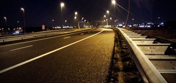 Lege snelweg