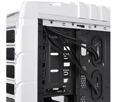 Thermaltake Overseer RX-I Snow Edition