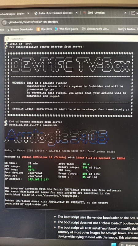 Afbeeldingslocatie: https://tweakers.net/i/gLAVJRy4usA46WPrEgHRRisanis=/x800/filters:strip_icc():strip_exif()/f/image/c1R7HJOrSgH69j9r8xJHgXIa.jpg?f=fotoalbum_large