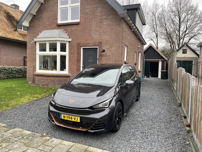 Afbeeldingslocatie: https://tweakers.net/i/gQR7T0lrsTPsco-shil6x-f_u14=/800x/filters:strip_icc():strip_exif()/f/image/Ygcz73ZlQa7nhho23gaGnDCs.jpg?f=fotoalbum_large