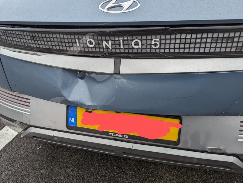 Afbeeldingslocatie: https://tweakers.net/i/gQpqgHW6poDs6YzlrfgFrb1Io1w=/800x/filters:strip_icc():strip_exif()/f/image/EkzU565EPVZeUcvgkONf9b2F.jpg?f=fotoalbum_large