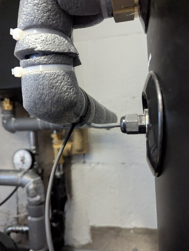 Afbeeldingslocatie: https://tweakers.net/i/gSsXeo35Re8R8ZSPbGXa0i1RFdM=/x800/filters:strip_icc():strip_exif()/f/image/IUwLvWc0d1BgcQ9Gy7fZCBct.jpg?f=fotoalbum_large