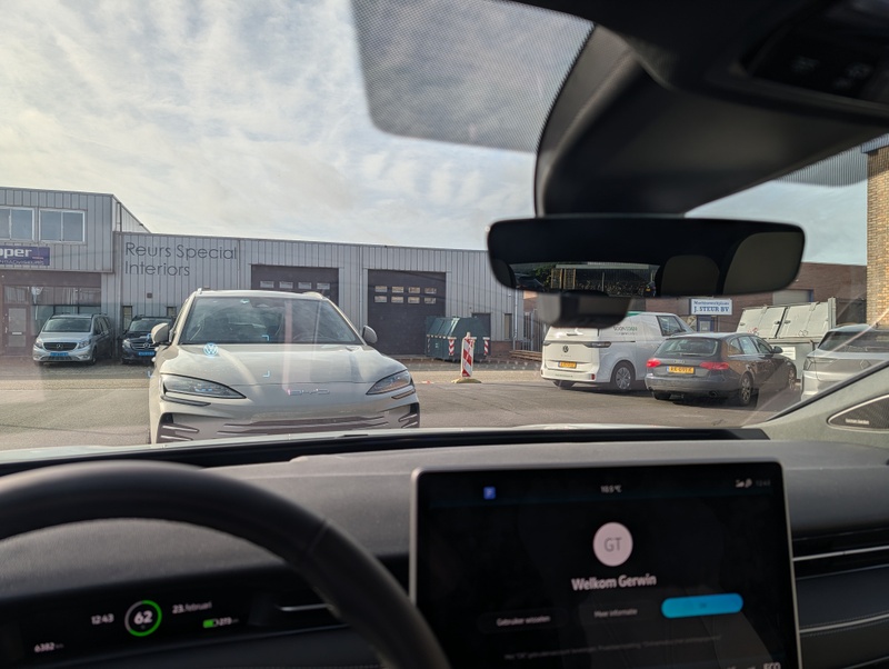 Afbeeldingslocatie: https://tweakers.net/i/gUQ_G1_sClV3lwkHd0AnkRKgVng=/800x/filters:strip_icc():strip_exif()/f/image/KehUxQcuBfDsnxm5E1urMyJC.jpg?f=fotoalbum_large