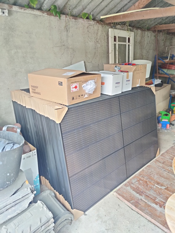 Afbeeldingslocatie: https://tweakers.net/i/gWLWg3lGzlLpVRd0d3NRXWNuI2w=/x800/filters:strip_icc():strip_exif()/f/image/fEYhpfTAKzX1phrieE7AUPJf.jpg?f=fotoalbum_large