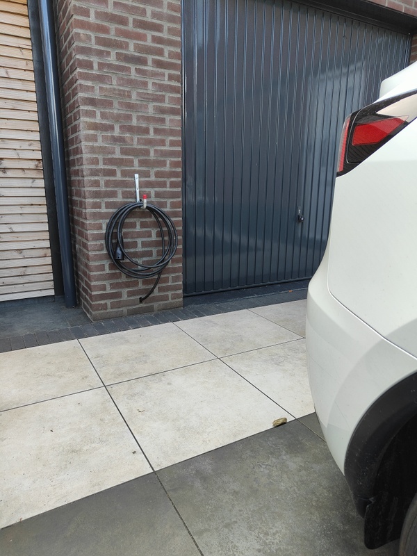 Afbeeldingslocatie: https://tweakers.net/i/gb1tACADe1mj_CErqQwa1tb4g_A=/x800/filters:strip_icc():strip_exif()/f/image/6uozKpqroIbTyuV9wBW3yGr2.jpg?f=fotoalbum_large