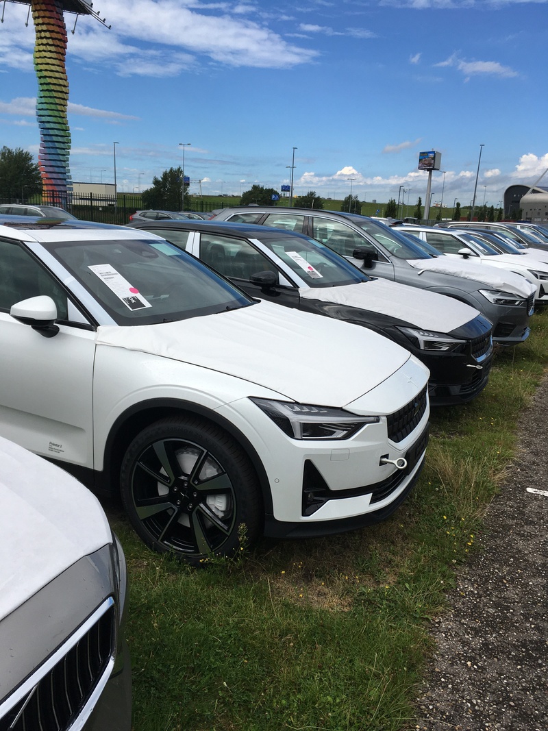 Afbeeldingslocatie: https://tweakers.net/i/gfoX2nQhS0ac5228FRtHrpU0_3w=/800x/filters:strip_icc():strip_exif()/f/image/8hG9mXVdrhP9TaeneJXDKSao.jpg?f=fotoalbum_large