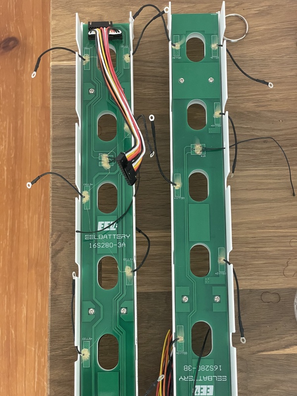 Afbeeldingslocatie: https://tweakers.net/i/glzOQWRly2PeVLZZsay4zjoxOs8=/x800/filters:strip_icc():strip_exif()/f/image/uKfv80J1wBGLFtj9SHcG2dj2.jpg?f=fotoalbum_large