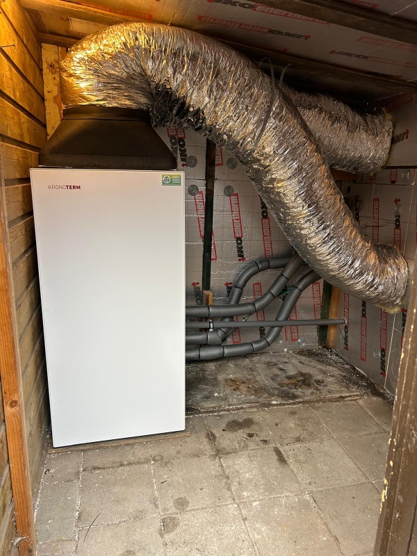 Afbeeldingslocatie: https://tweakers.net/i/gmkFSJ4TsyDR-FafJ-fa7vOAJls=/x800/filters:strip_icc():strip_exif()/f/image/c1IqWGcxgyoAz7WA8ulb0PVx.jpg?f=fotoalbum_large