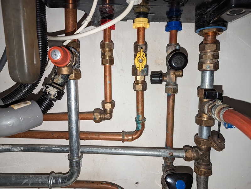 Afbeeldingslocatie: https://tweakers.net/i/gpOZLZ_ffDRbW9gkrHkqozloBnI=/800x/filters:strip_icc():strip_exif()/f/image/dzxr8yaR2SeT360FmdBliaR5.jpg?f=fotoalbum_large