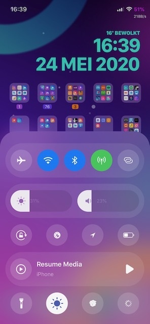 Afbeeldingslocatie: https://tweakers.net/i/gpjiTdgX1WK0N_8r08XRYfapf9U=/full-fit-in/4920x3264/filters:max_bytes(3145728):no_upscale():strip_icc():fill(white):strip_exif()/f/image/wldrgdKjJCW4j3UH6Zwf20tA.jpg?f=user_large