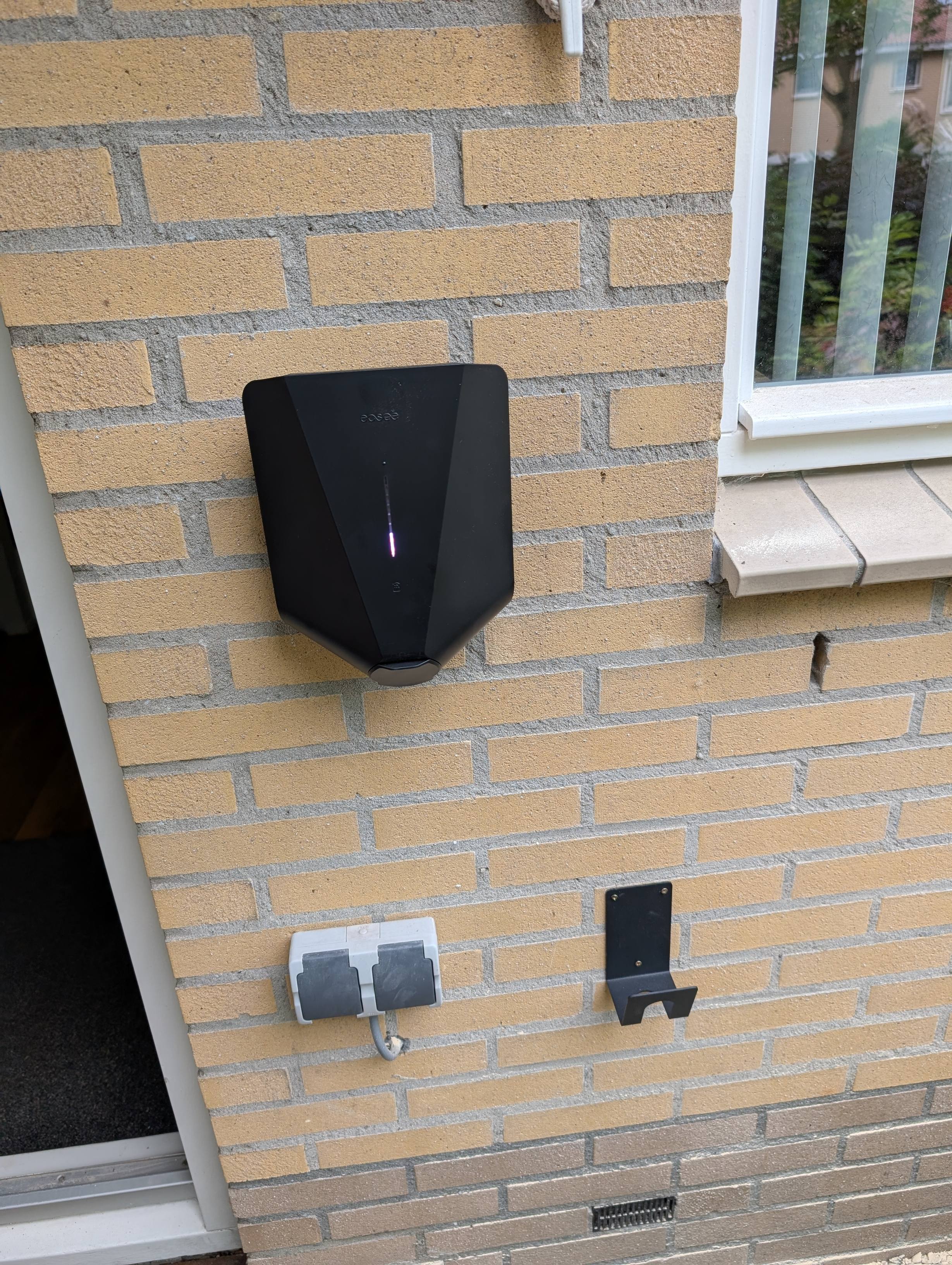 Afbeeldingslocatie: https://tweakers.net/i/gtB14ExZF5vZh_PvL0ZjTt0n6ZM=/fit-in/4920x3264/filters:max_bytes(3145728):no_upscale():strip_icc():strip_exif()/f/image/CoHx6fR4PJrXp43y6Pjphs6W.jpg?f=user_large