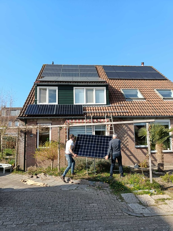 Afbeeldingslocatie: https://tweakers.net/i/gwR88KdHKfrA3KP-mgRHjFDhMLY=/x800/filters:strip_icc():strip_exif()/f/image/8e6pNOSKyQE06OOZ0aAj84gi.jpg?f=fotoalbum_large