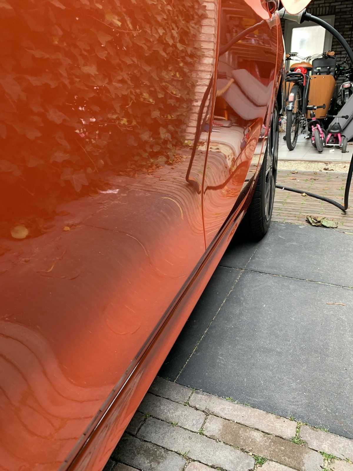 Afbeeldingslocatie: https://tweakers.net/i/gyhdm8cn-TCdQ9Cg5GQ1FRhFUxI=/full-fit-in/4920x3264/filters:max_bytes(3145728):no_upscale():strip_icc():fill(white):strip_exif()/f/image/7VUXTCjD7WenOuAdLffdQFSb.jpg?f=user_large
