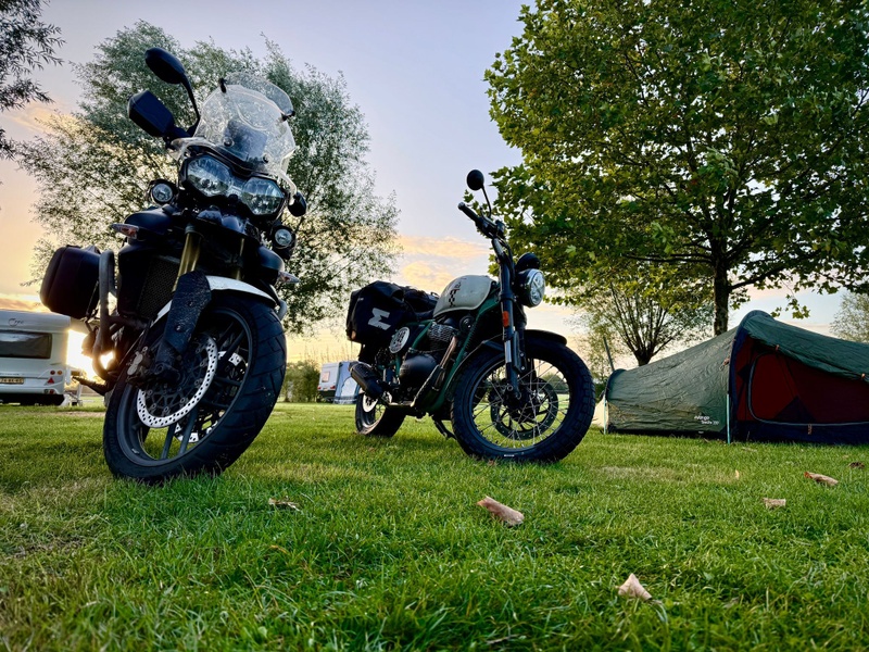 Afbeeldingslocatie: https://tweakers.net/i/h-Rl_AQk0XSG6jZvQeCZzf8y3SU=/800x/filters:strip_icc():strip_exif()/f/image/vkmprrZzIHqjG6Fnb5CWrup0.jpg?f=fotoalbum_large