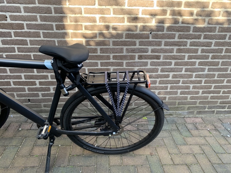 Afbeeldingslocatie: https://tweakers.net/i/h04U9Y-2RJhQtcX6Ylj2cvYfur0=/800x/filters:strip_icc():strip_exif()/f/image/JKxrcoIJlwY3zGv5FoTX0chN.jpg?f=fotoalbum_large