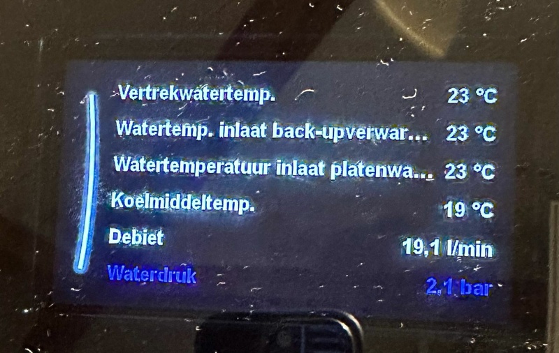 Afbeeldingslocatie: https://tweakers.net/i/h4YHzlvkiPG9hgmgCMw9lOfAnVY=/800x/filters:strip_icc():strip_exif()/f/image/RqbCi0awVUgRUAxnOSvEQODK.jpg?f=fotoalbum_large