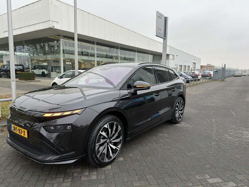 Afbeeldingslocatie: https://tweakers.net/i/h6BwlGmgQUtIBjSDXLOehhVUhhU=/800x/filters:strip_icc():strip_exif()/f/image/D7BBW5T7sO6Tzy2UPLpak2oH.jpg?f=fotoalbum_large