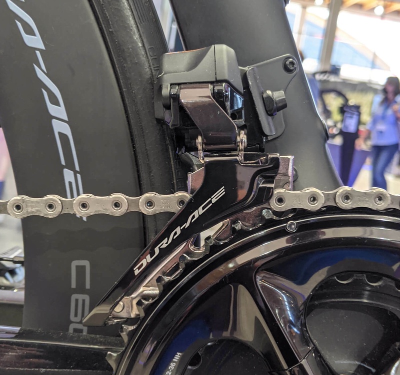 Afbeeldingslocatie: https://tweakers.net/i/h6uNnDOY5WHSvStNY9ZAicwdWLk=/800x/filters:strip_icc():strip_exif()/f/image/3CvvAKHojj2UooaM1NMEdyGU.jpg?f=fotoalbum_large