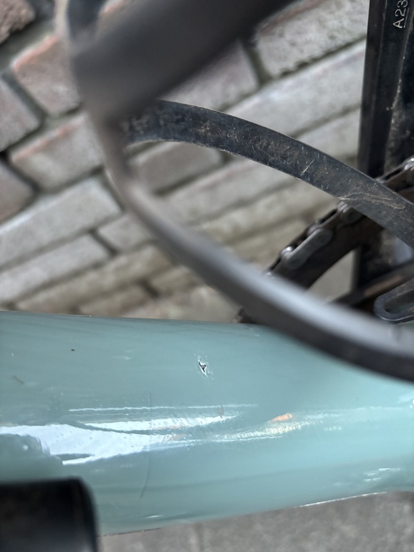 Afbeeldingslocatie: https://tweakers.net/i/h7nVXSsyhLEiA_Ges5EkjtL67kg=/x800/filters:strip_icc():strip_exif()/f/image/9ABLxqugc9viXfJVAUqQOwnm.jpg?f=fotoalbum_large