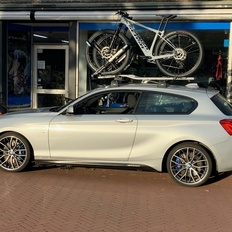 Afbeeldingslocatie: https://tweakers.net/i/h88h7mYspPT0sztKvWhgyRiIG28=/232x232/filters:strip_icc():strip_exif()/f/image/D1iSVCZmYIlS54aDYLoIAZWo.jpg?f=fotoalbum_tile