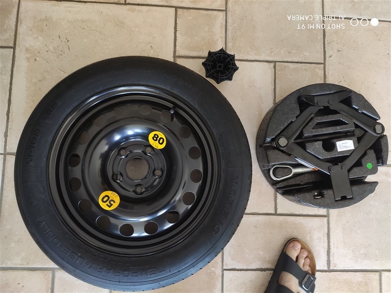 Afbeeldingslocatie: https://tweakers.net/i/h8v06T8cMcDMEZoc3t8ZY2VdRHA=/800x/filters:strip_icc():strip_exif()/f/image/LtxYx6Wkmqgq6B1u33XGmoEK.jpg?f=fotoalbum_large