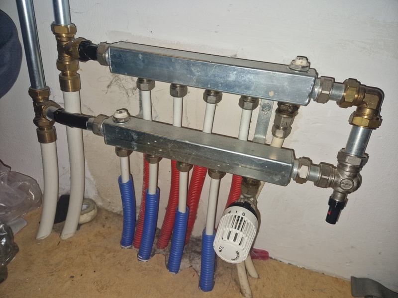 Afbeeldingslocatie: https://tweakers.net/i/h9NjCvHOvBAHWpe491D6AkRhHLk=/800x/filters:strip_icc():strip_exif()/f/image/prws59ldMWk0Bs8KvApAFWua.jpg?f=fotoalbum_large