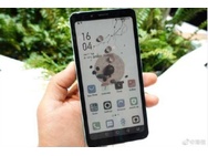 HiSense E Ink smartphone