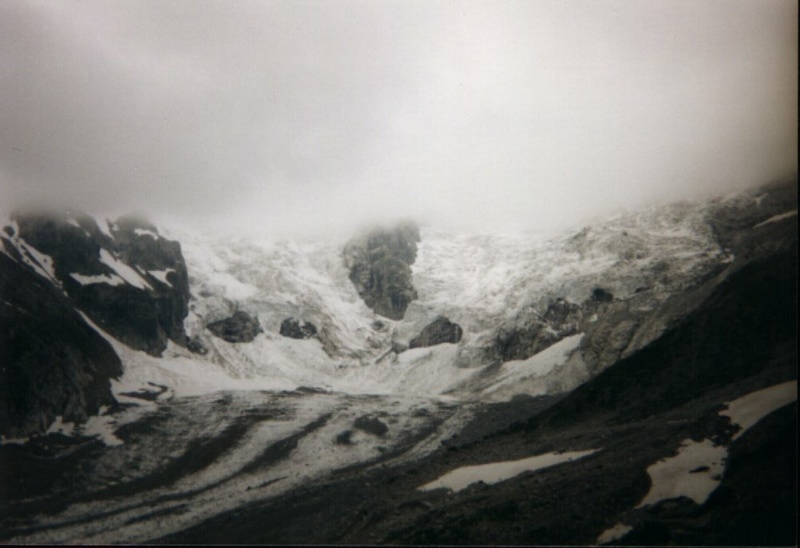 Afbeeldingslocatie: https://tweakers.net/i/h9rmEesF95Fsy5BjYfEMxnQ40R8=/800x/filters:strip_icc():strip_exif()/f/image/M0giIXOdywO39mYonXRFRAH0.jpg?f=fotoalbum_large