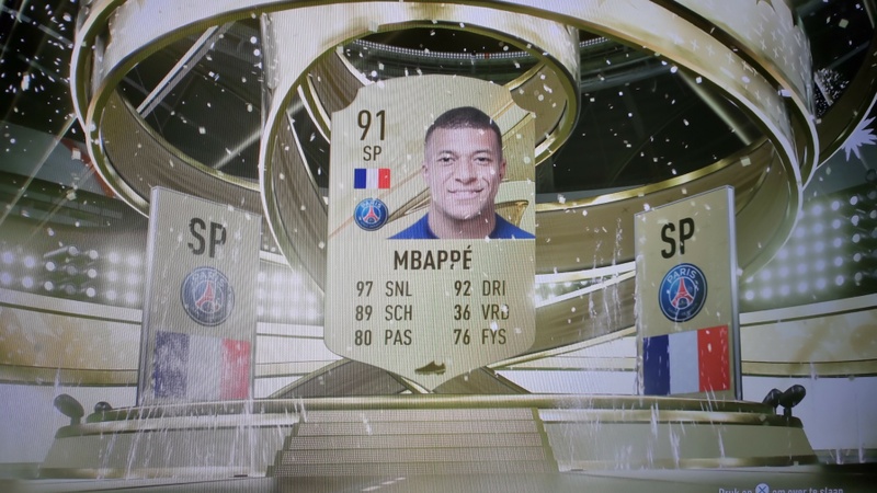 Afbeeldingslocatie: https://tweakers.net/i/hAcBSpQtI7o5u-cgenBA5PXqlKA=/800x/filters:strip_icc():strip_exif()/f/image/Nff7n5l4tG9bJG0TcnQC6b7G.jpg?f=fotoalbum_large