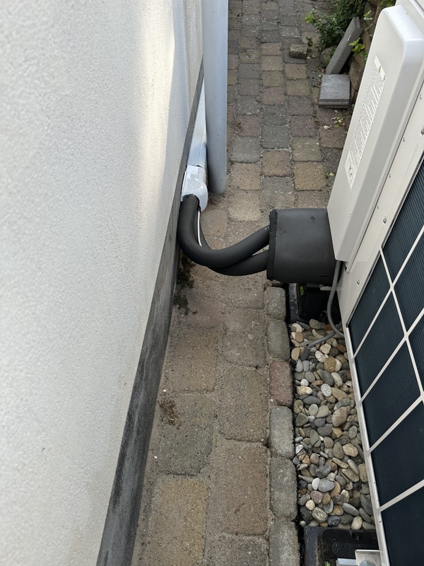 Afbeeldingslocatie: https://tweakers.net/i/hE5yrTqH8NvcLQhiavJ9mxqx75A=/x800/filters:strip_icc():strip_exif()/f/image/5UV1PQ6lWk4MqM86KFvEApDJ.jpg?f=fotoalbum_large