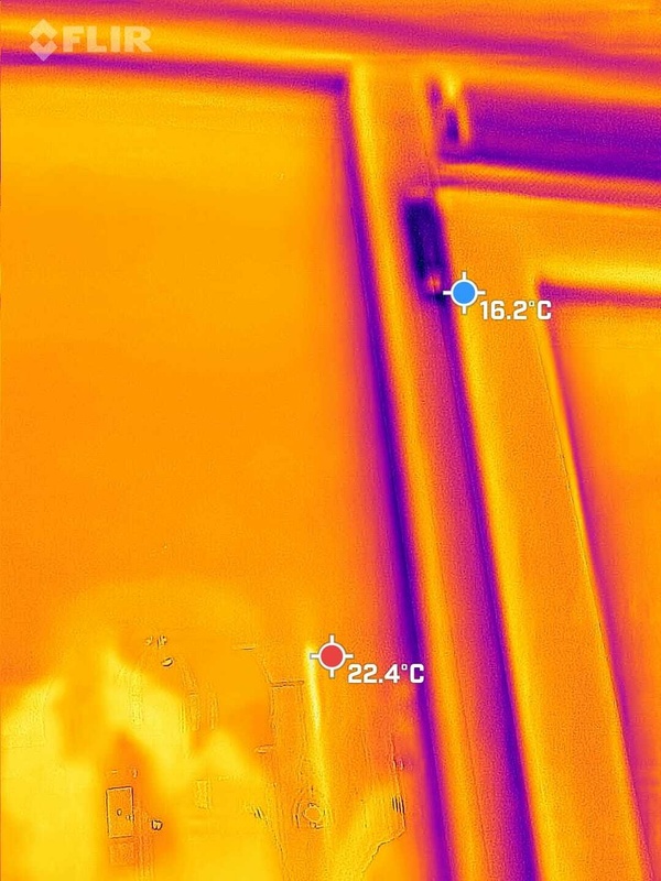 Afbeeldingslocatie: https://tweakers.net/i/hFyDx708hCBnK_aXtLLLTesWZvU=/x800/filters:strip_icc():strip_exif()/f/image/DRzPxXgep9RjGB4ykjvfLsrc.jpg?f=fotoalbum_large