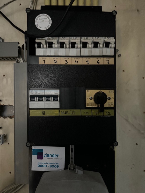 Afbeeldingslocatie: https://tweakers.net/i/hHSRH4OnL8hTGZTqvR9syl_4TfM=/x800/filters:strip_icc():strip_exif()/f/image/XxcBQrjoH3PxWP9iWXiqwWVF.jpg?f=fotoalbum_large