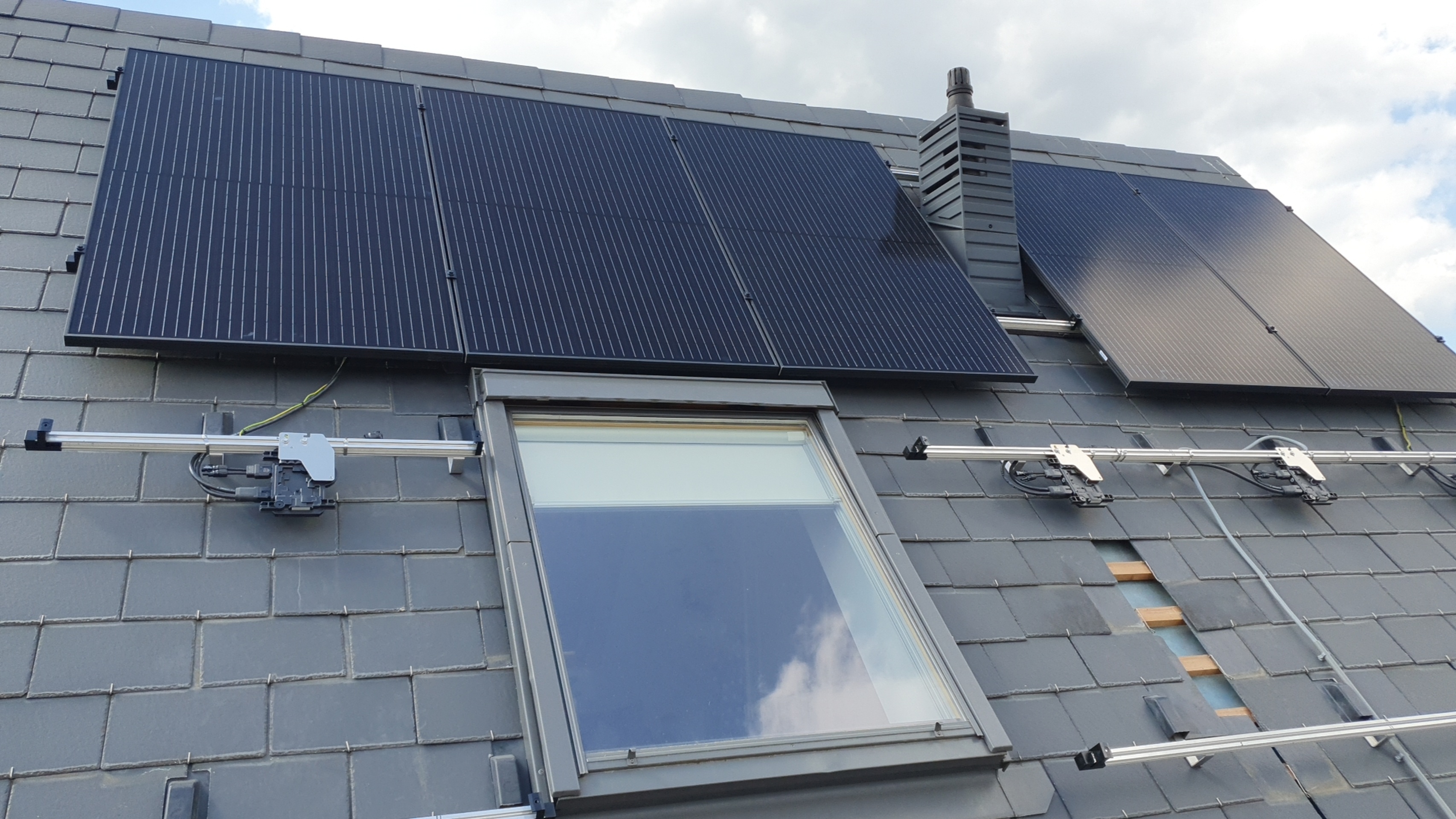 Afbeeldingslocatie: https://tweakers.net/i/hIkrbQC7Q_G4cPfM-HKBZCg2m-k=/full-fit-in/4920x3264/filters:max_bytes(3145728):no_upscale():strip_icc():fill(white):strip_exif()/f/image/O8pfi5hjmnwCDiweLzQ8dqwA.jpg?f=user_large