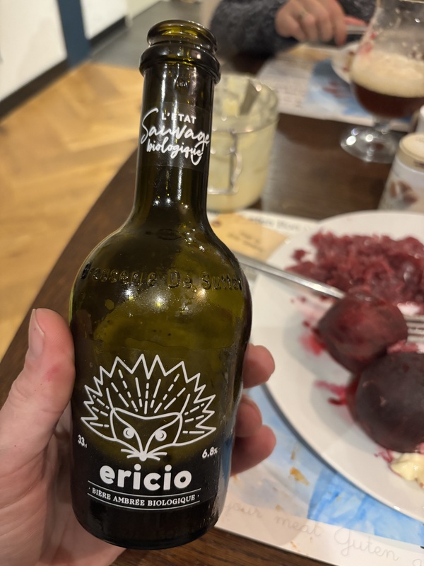 Afbeeldingslocatie: https://tweakers.net/i/hMh1uqPXwhZ2CsYAkFVx798i890=/x800/filters:strip_icc():strip_exif()/f/image/tKMjnLWcXLO8CBWjP6ygfgbO.jpg?f=fotoalbum_large