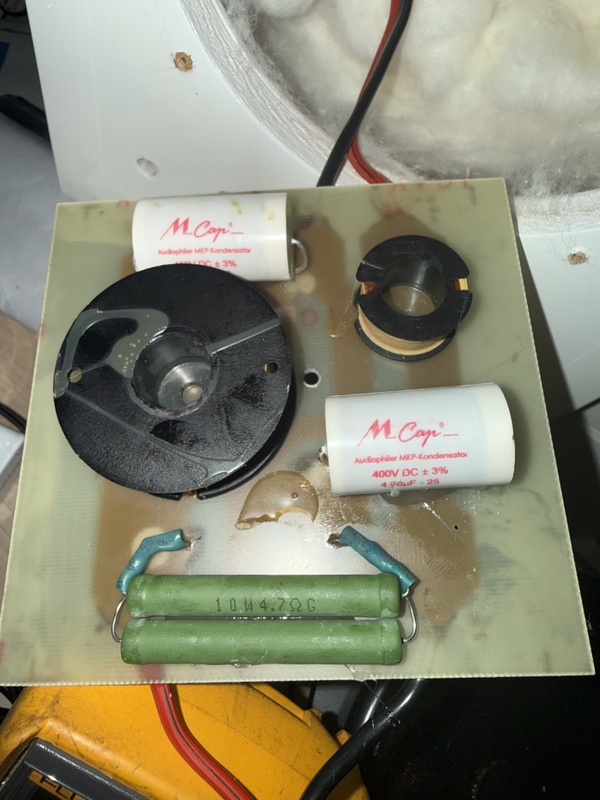 Afbeeldingslocatie: https://tweakers.net/i/hNkauGPYwkij85eJnON7oqmdfHE=/x800/filters:strip_icc():strip_exif()/f/image/57bWa7qjwL1LLimKQJwvScQ6.jpg?f=fotoalbum_large