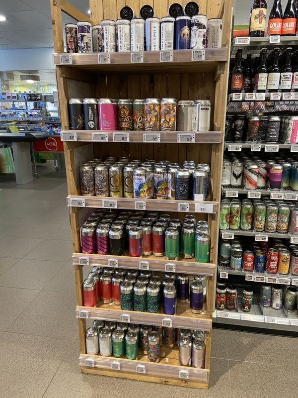 Afbeeldingslocatie: https://tweakers.net/i/hPQkXvxujByEPbpyzdMtSTJOT64=/x800/filters:strip_icc():strip_exif()/f/image/3BWoAyPMK9Zbnu0Sx5EDwXUE.jpg?f=fotoalbum_large