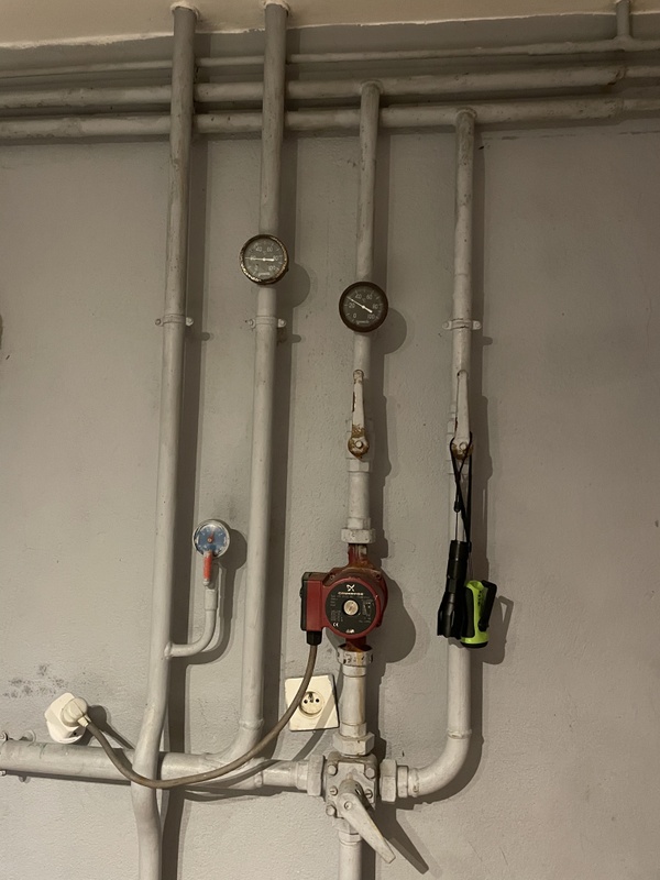 Afbeeldingslocatie: https://tweakers.net/i/hRVnGeOb-EHDZvdGXqEBuj8itKM=/x800/filters:strip_icc():strip_exif()/f/image/CcTxIFtK8mIsSRPuiaMff7UH.jpg?f=fotoalbum_large