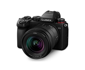 Panasonic S5