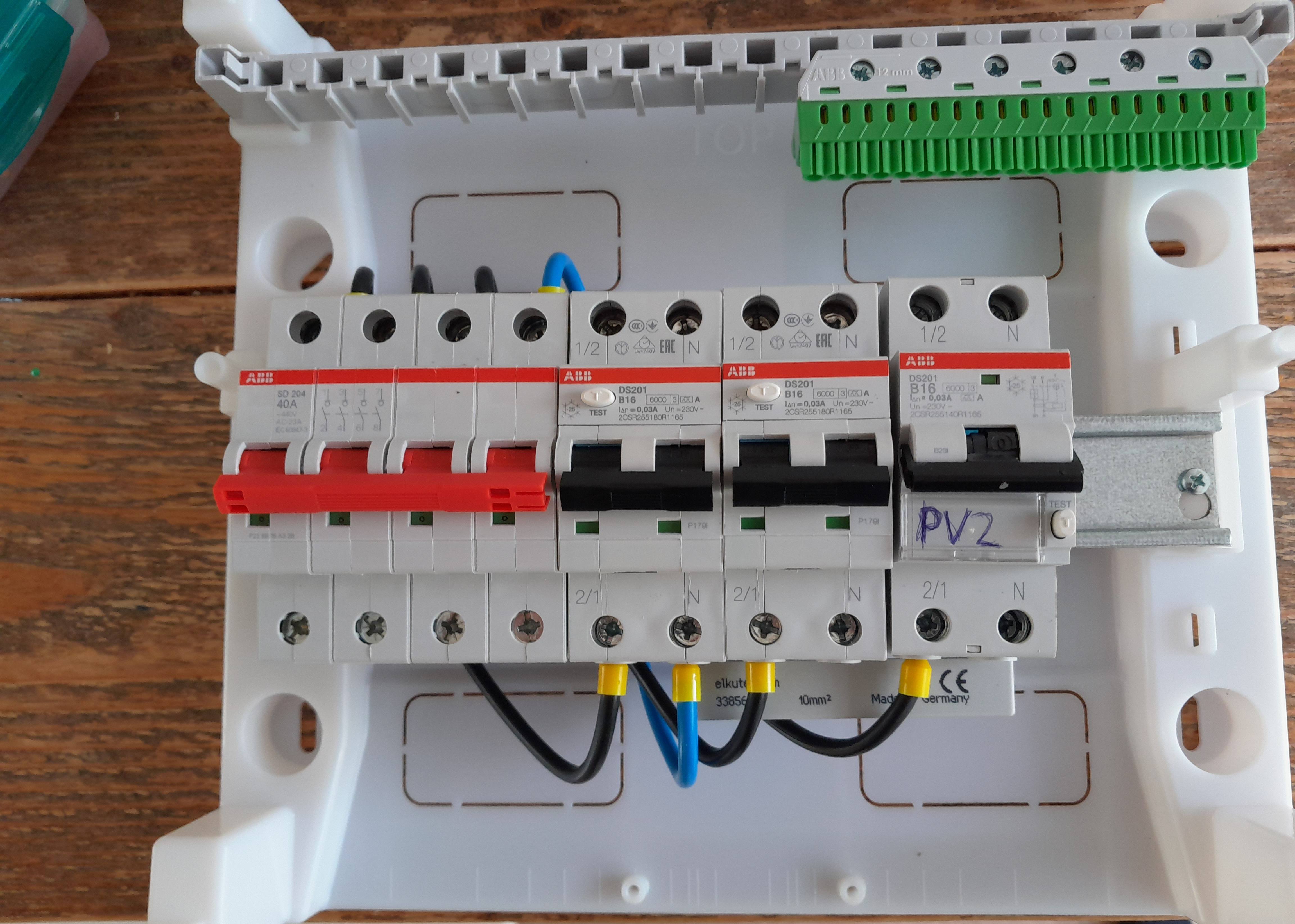 Upgrade van 1 fase naar 3 fase stroomaansluiting voor de keuken – begin op tijd!