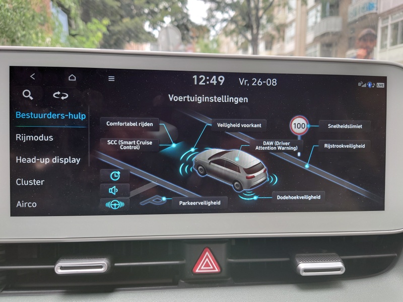 Afbeeldingslocatie: https://tweakers.net/i/hUNHYmmbKx2DIzyI4LM5Bb79iXo=/800x/filters:strip_icc():strip_exif()/f/image/RtxTb4smEG6gtdVIXUWUmeQI.jpg?f=fotoalbum_large