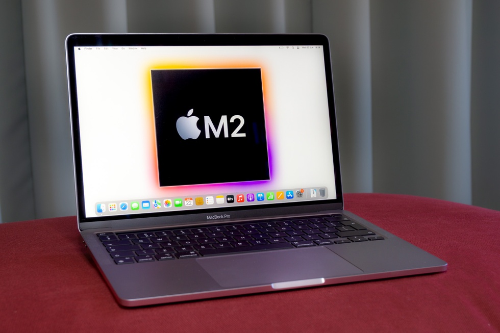 Apple MacBook Pro M2