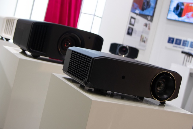 JVC thuistheaterprojectoren