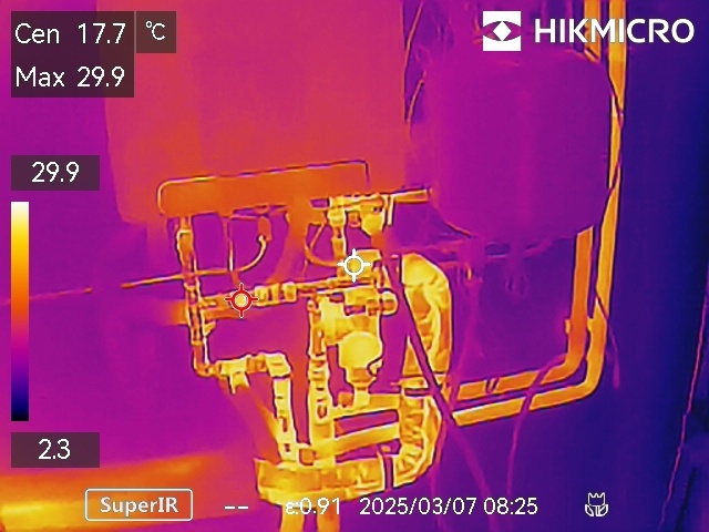Afbeeldingslocatie: https://tweakers.net/i/hW3y7j6qQb1qPmi9u5dXyUCdDRk=/fit-in/4920x3264/filters:max_bytes(3145728):no_upscale():strip_icc():strip_exif()/f/image/yitHXChhV9iYpTwnxRstK9Wt.jpg?f=user_large