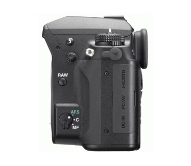 Pentax K-7 + smc DA 18-55mm AL WR Zwart