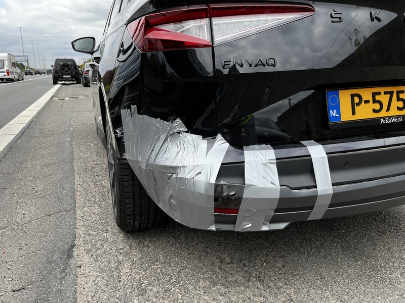 Afbeeldingslocatie: https://tweakers.net/i/hYVxm6xsWdEKzXCoThq4F_Grvxo=/800x/filters:strip_icc():strip_exif()/f/image/5q3S8ZBEWKaxxKp3FA42v4AK.jpg?f=fotoalbum_large