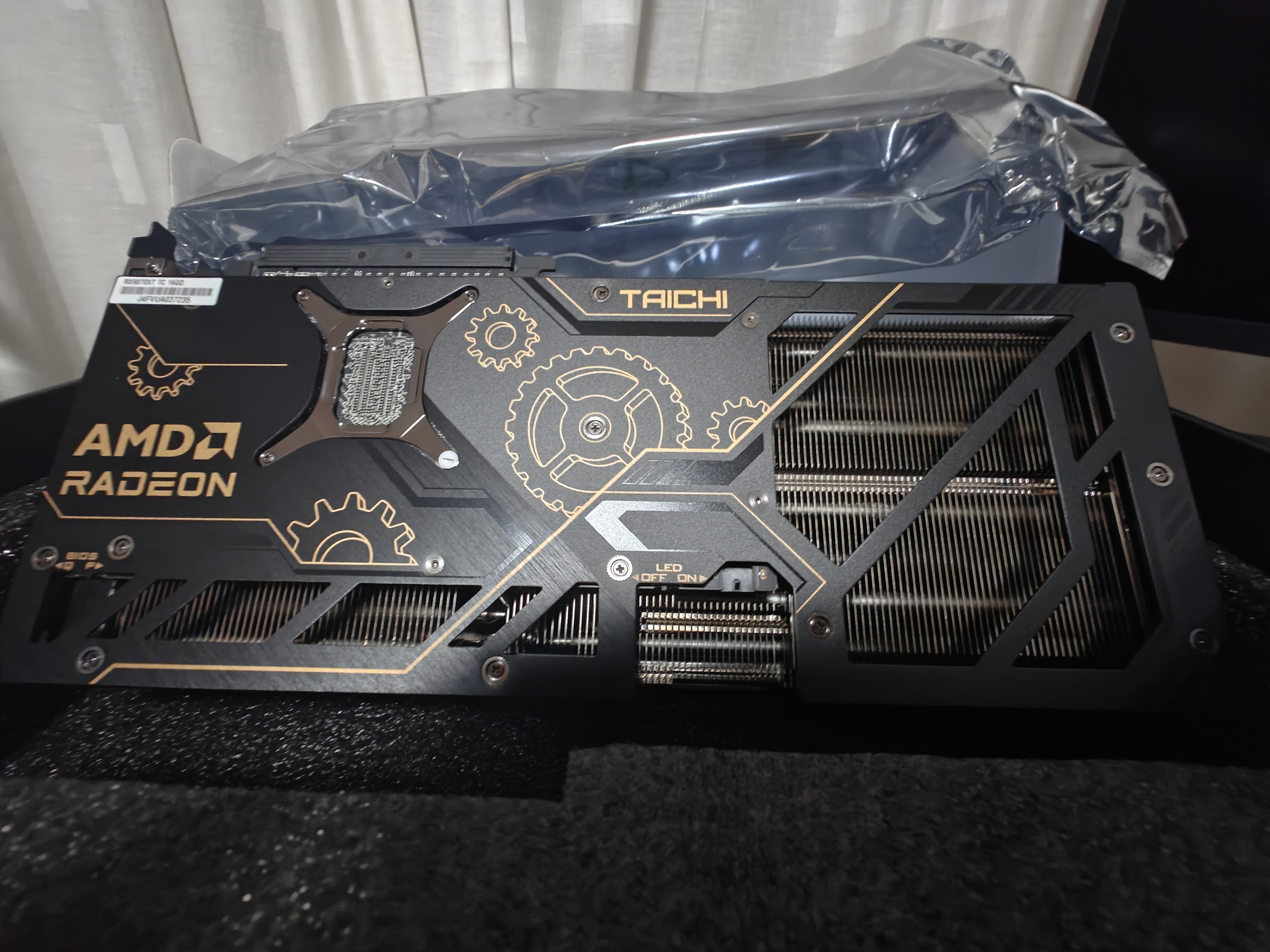 ASRock AMD Radeon RX 9070 XT Taichi 16GB OC - KetoRay - Product