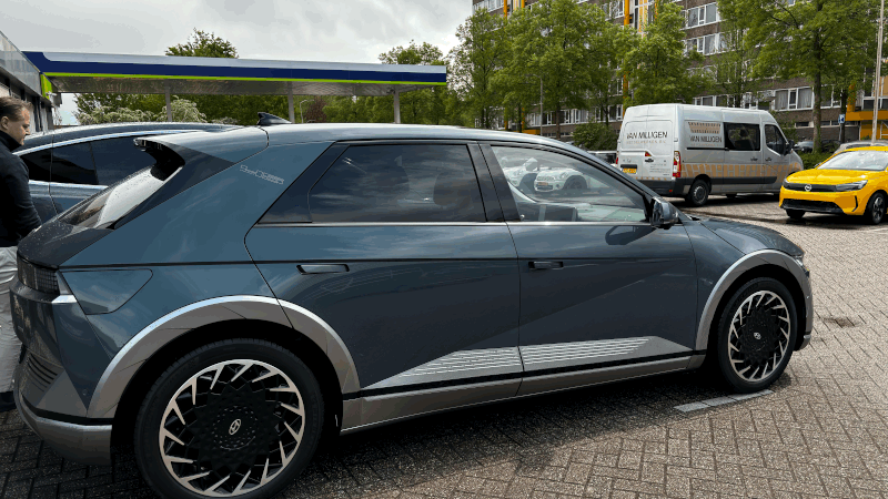 Afbeeldingslocatie: https://tweakers.net/i/heO4VTeiW0h1-66R15MEel_SkAU=/800x/filters:gifsicle():strip_exif()/f/image/cTW2fyPRxzXBFW3oqQPRhYpH.gif?f=fotoalbum_large