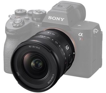 Sony FE 16mm f/1.8 G